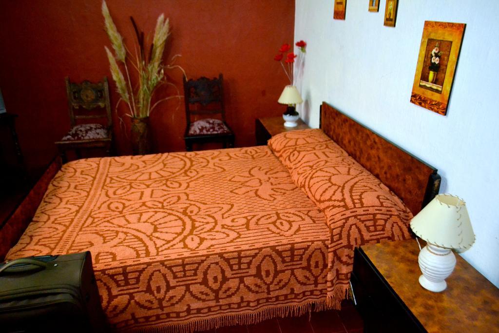 Hotel Casona La Boheme Буэнос-Айрес Номер фото