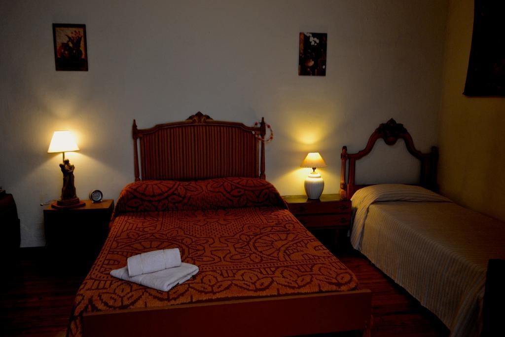 Hotel Casona La Boheme Буэнос-Айрес Номер фото